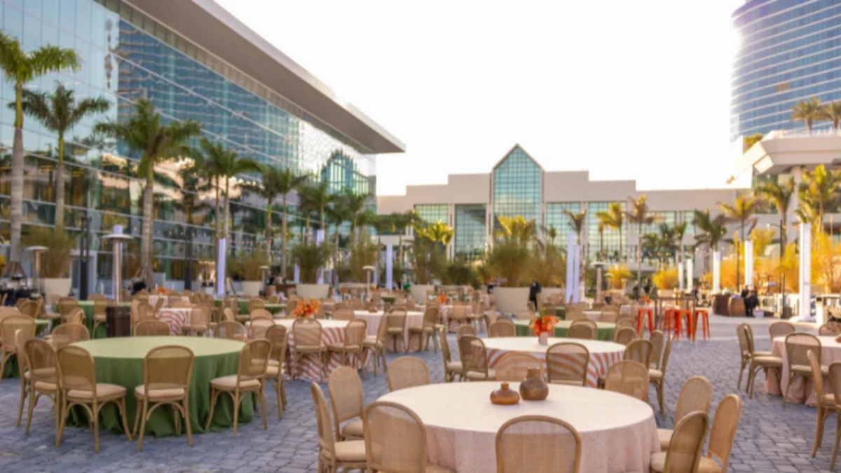 Fort Lauderdale New Waterfront Plaza