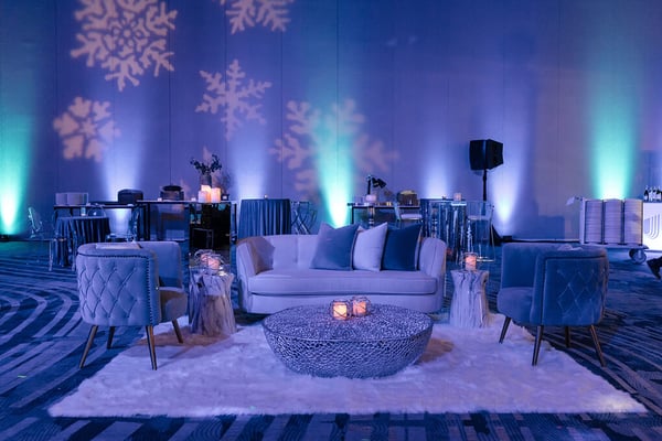 Winter-themed lounge