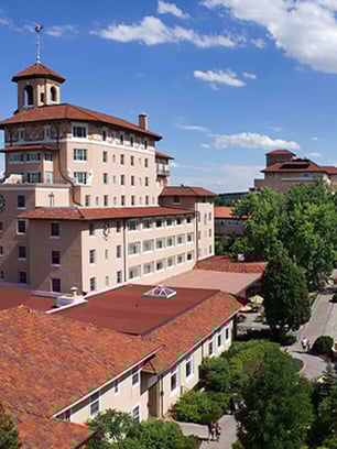 colorado-springs-colorado-featured