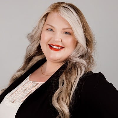 Elizabeth Barnhill