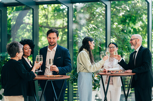 people at dinner meeting
