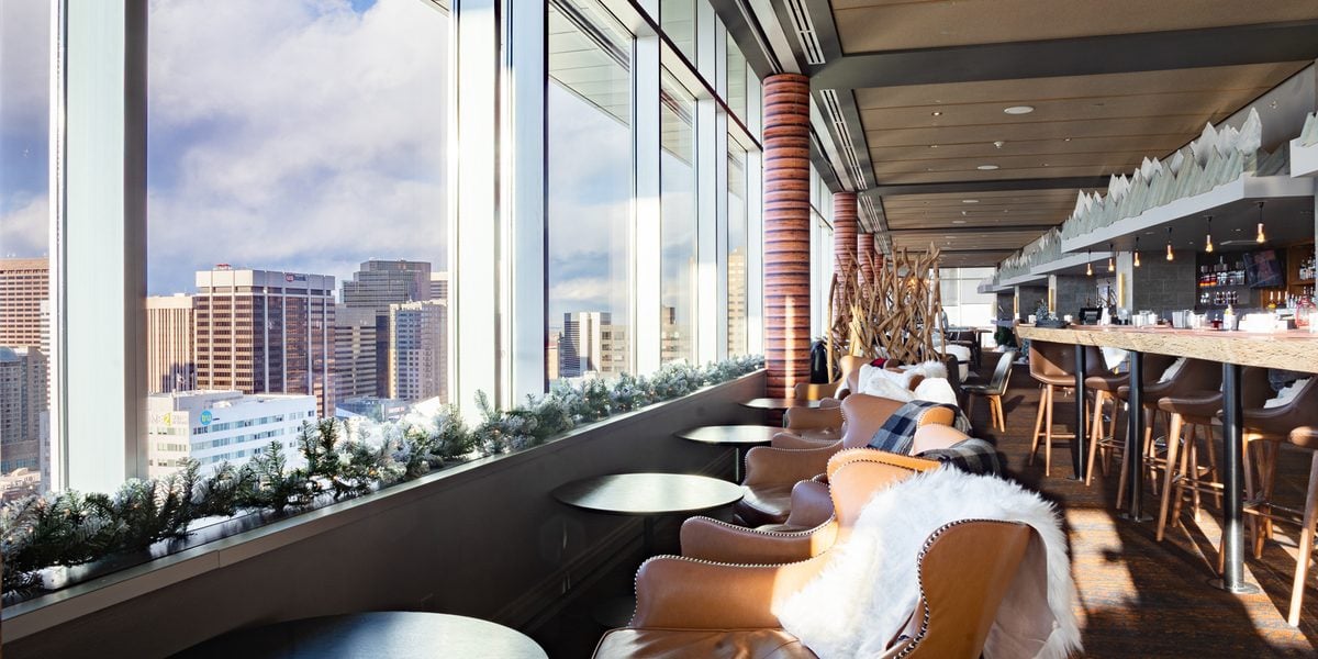 Hotel Holiday Traditions Coast to Coast